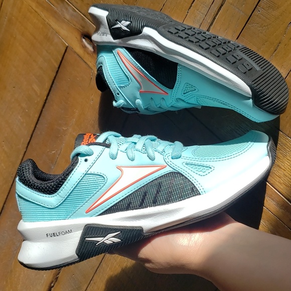 Reebok Woman’s Advanced Trainer. Digital Glow. Fuel foam. - Picture 6 of 8